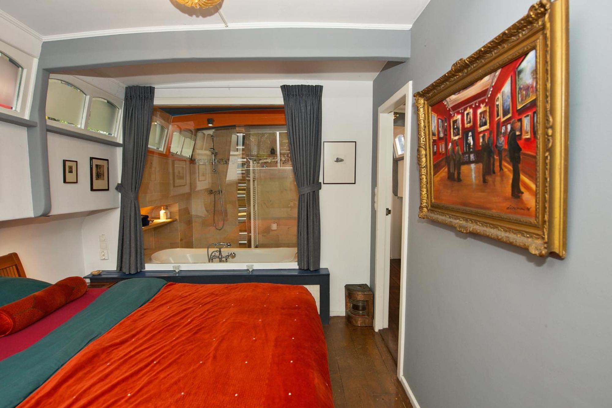 Amsterdam Center - Houseboat B&B By Captain Ricard 외부 사진